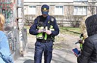 Dzień wagarowicza na Chomiczówce. 15-latek wpadł z marihuaną