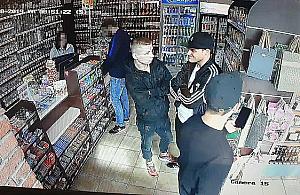 Trzy lata temu dokonali rozboju sklepowego. Policja nie odpuszcza