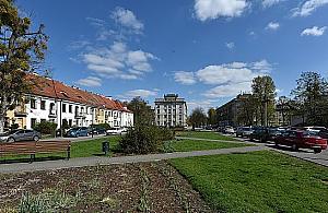 Plac Konfederacji zmieni nazwę? "Promuje partię polityczną"