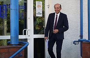 Trzęsienie ziemi na szczytach władzy legionowskiej spółdzielni: Szymon Rosiak rezygnuje!