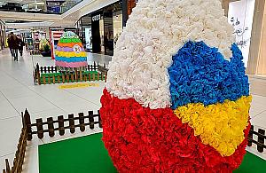 Przedszkolaki wykonały ogromne pisanki. Która najpiękniejsza?