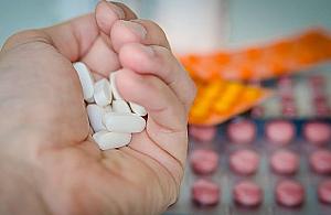 Nowy kierunek na WAT. Uczelnia będzie kształcić farmaceutów