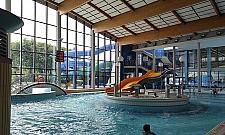 PEDOFIL na basenach Warszawianki? "Dzieci filmowane w przebieralniach"