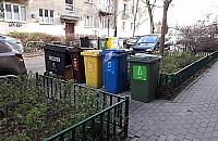 Stary Mokotów: patrz w lusterka, śmietniki są wszędzie