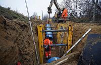 Skanalizują Wawer za SZEŚĆDZIESIĄT LAT? "Nie wszyscy młodzi doczekają"