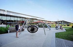 Pomysł na weekend w Warszawie: rodzinny piknik w ogrodzie na dachu