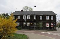 Naprawili dach kultowego drewniaka. Komin groził zawaleniem