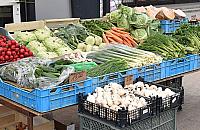 "Kupuj od rolnika". Nowe stoiska na bródnowskim bazarze