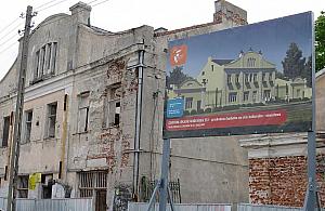 Zmieniają ruderę w dom kultury. Co już zrobiono?