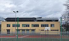 "Zawrotne" tempo naprawy dachu hali sportowej po zimowej wichurze