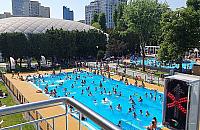 Baseny przy Inflanckiej po modernizacji pękają w szwach