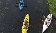 "Literackie kajaki", czyli spływy kajakowe z pisarką