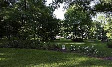 Niecodzienna tablica informacyjna w parku. Zawdzięczamy ją złodziejom