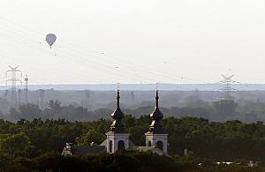Balon nad Bielanami. Leciał 10 minut