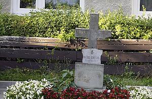 Miejsce pamięci przy Gdańskiej niszczeje. Wymaga pilnej naprawy