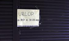 Urlop, urlop, urlop... Długi wypoczynek sprzedawców z bazarkowych pawilonów