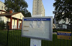 Tablice dezinformacji na Rudzie. Po co stoją, skoro są niepotrzebne?