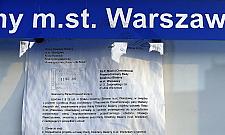 Tablice dezinformacji na Rudzie. Po co stoją, skoro są niepotrzebne?