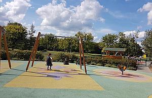 Mieszkańcy chcą "więcej parku, mniej lunaparku" na Jelonkach