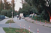 Mieszkańcy chcieli chodnika i przejść dla pieszych. Dostaną progi zwalniające