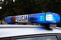 Pijana policjantka wiozła dwójkę dzieci. Auto przewróciło się na bok