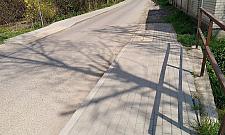 Absurd z ulicy Chodzieskiej. Kuriozalne "śledztwo" w sprawie chodnika