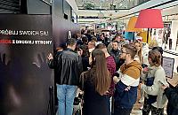 Przerażający labirynt straszy w Galerii Północnej. Chętnych nie brakuje