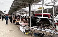 Problem z parkingami wokół targowiska w Falenicy. Receptą mandaty?