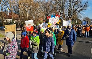 Dzieci protestowały w Międzylesiu. O co chodzi?