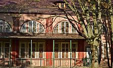 Jubileusz osiedla Przyjaźń. Skąd taki sentyment do mrocznych czasów?