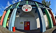 Jubileusz osiedla Przyjaźń. Skąd taki sentyment do mrocznych czasów?