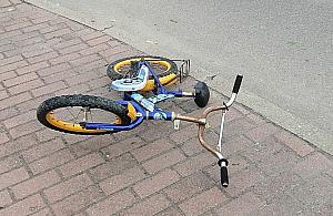 Wyjeżdżała z garażu podziemnego. Potrąciła sześciolatkę na rowerku