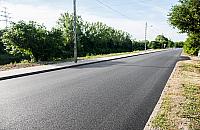 Mieszkańcy Białołęckiej proszą o oświetlenie. Pozostaje budżet obywatelski?