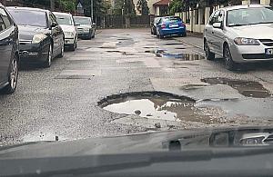 Renesansowa jak z Trzeciego Świata. Czy ktoś ją w końcu wyremontuje?