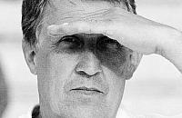 Zmar� Andrzej Rodkiewicz, wspania�y trener p�ywak�w