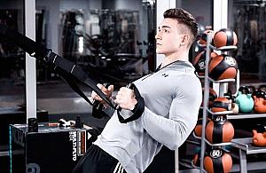 Treningi personalne coraz popularniejsze. "Mając 17 lat ważyłem 125 kg"