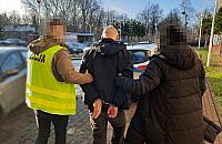 Grozi� no�em, bo chcia�... papierosa. Grozi mu 12 lat wi�zienia