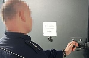 Zatrzymali ją za marihuanę. Kupiła nową porcję i dla żartu wezwała policję