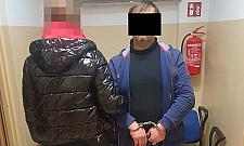 Przebili oponę, ukradli pieniądze. Policja ruszyła w pościg