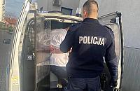 Nowy Rok powita� z przytupem. Z kokain� w kieszeni zdemolowa� drzwi