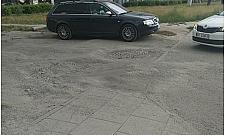 Kto wyremontuje zdewastowany plac? Spychologia warszawska