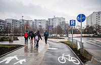 Nowy przystanek, droga rowerowa i chodnik. Sporo zmian na Radiowej