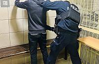 24-latek wpad� z kolekcj� narkotyk�w [ZDJ�CIA]