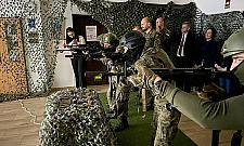 Wirtualna strzelnica powstała na Woli. Pierwszeństwo mają uczniowie