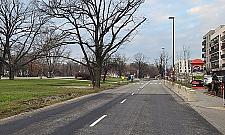 Koniec przebudowy Marywilskiej. "Zapomnieli o miejscach do parkowania"