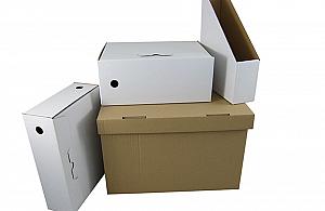 Kartonowe pudełka wracają do łask. Pod Warszawą produkcja wre