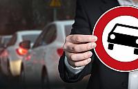 Ratusz wyrzuci stare auta ze Śródmieścia, Woli i Pragi