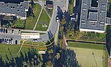 Szkoła potrzebuje miejsc K+R. Powstaną tuż obok parku?