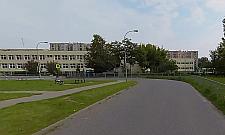 Szkoła potrzebuje miejsc K+R. Powstaną tuż obok parku?