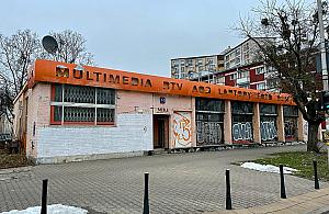 Mały dom kultury w PRL-owskim pawilonie. Umowa podpisana